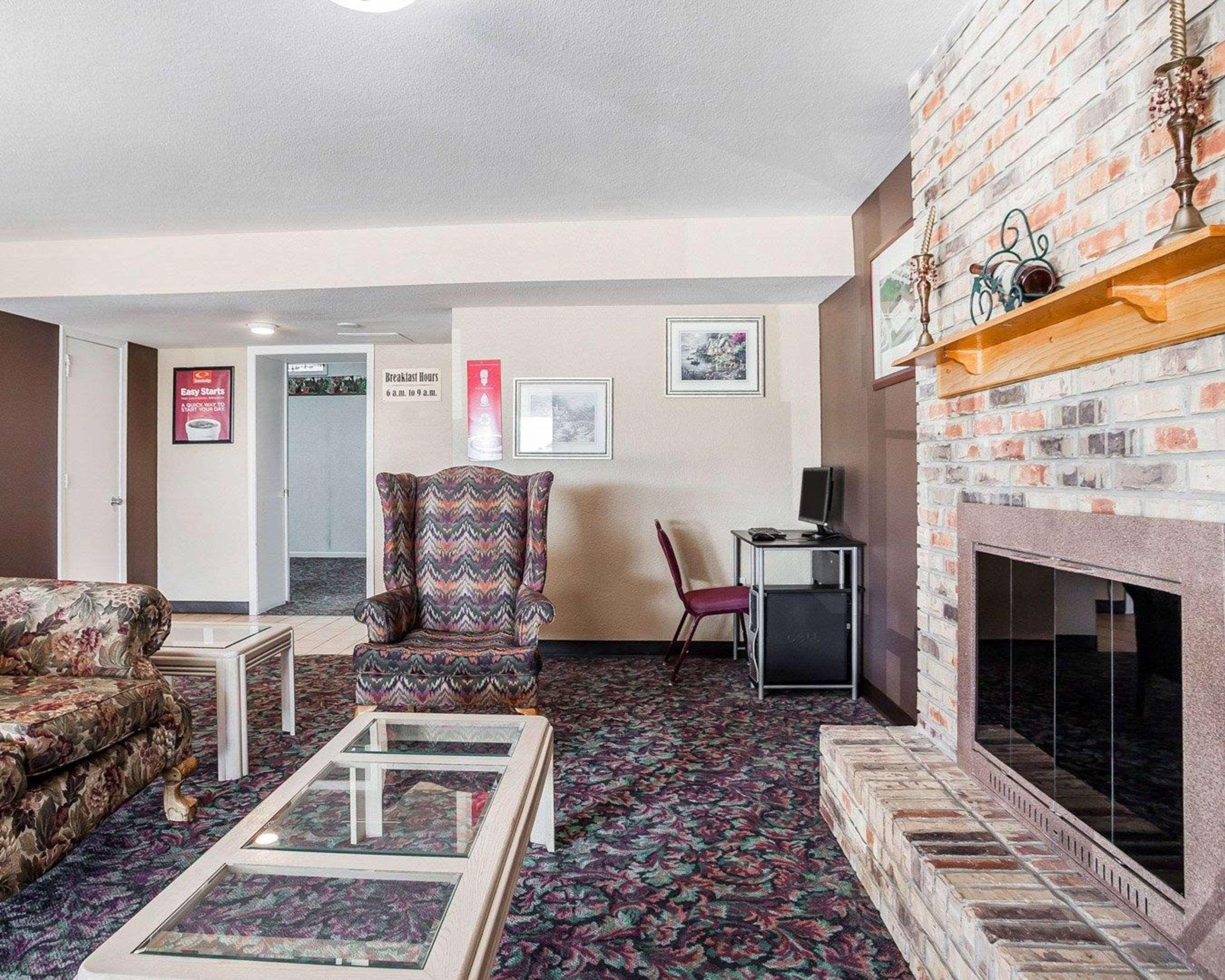 Econo Lodge Jefferson City Extérieur photo
